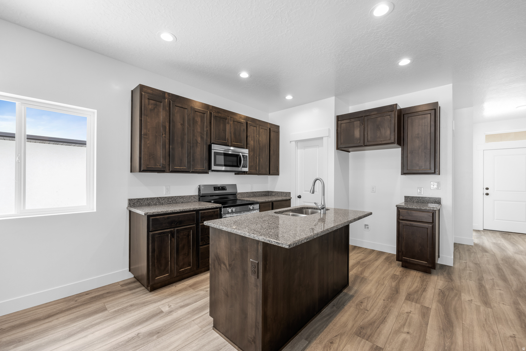 1656 S WINDSONG DR #366
