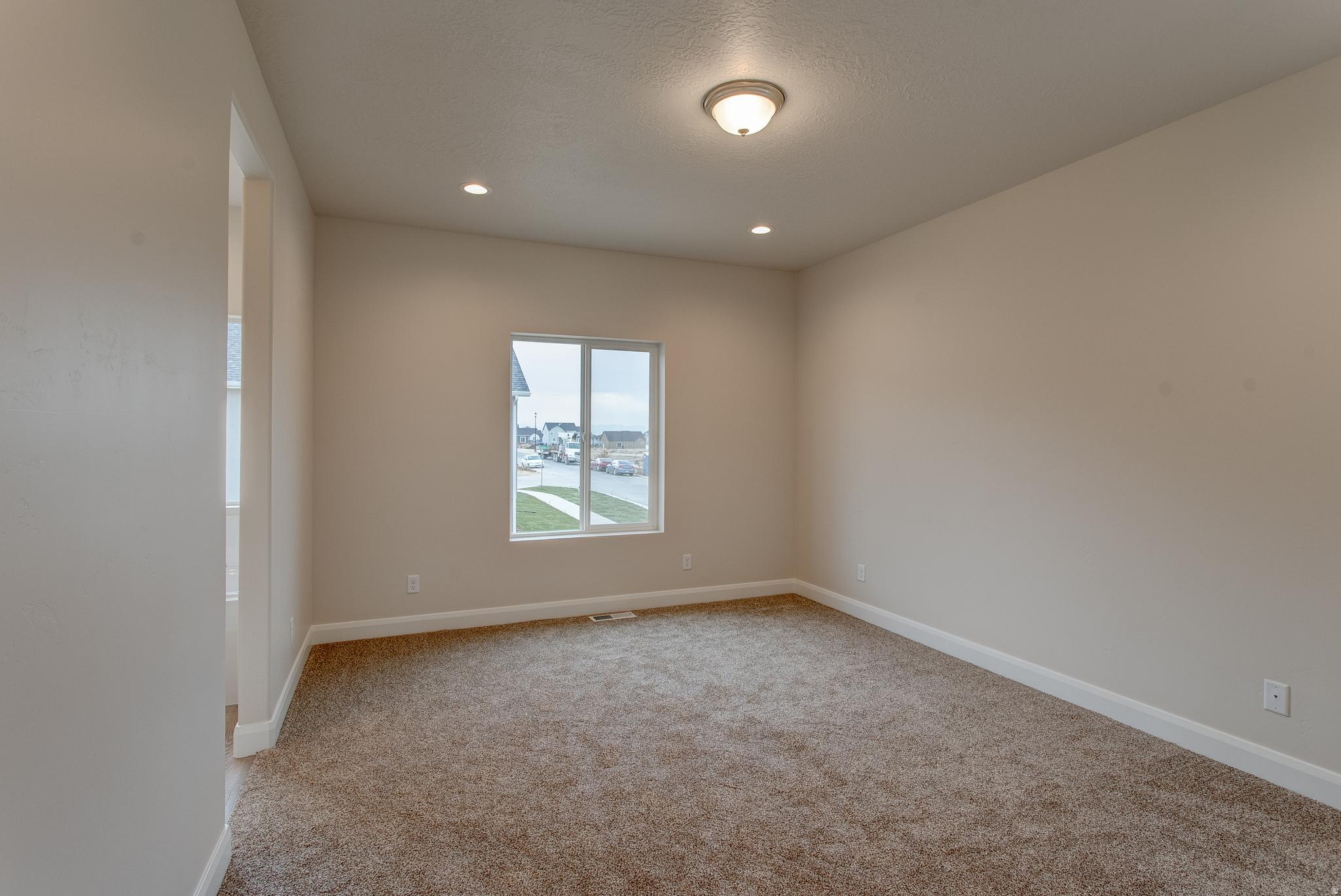 1666 S WINDSONG DR #365