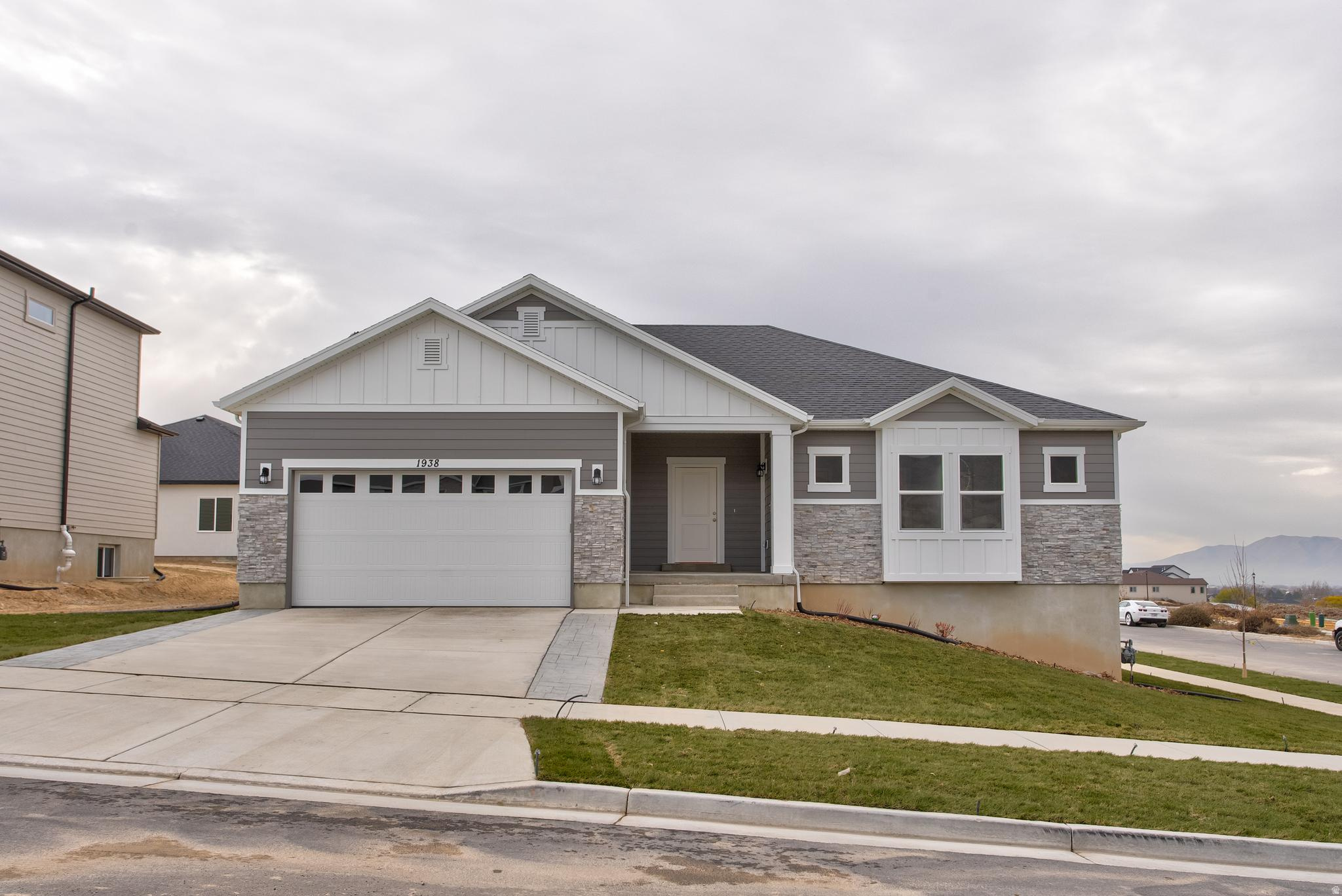 1666 S WINDSONG DR #365