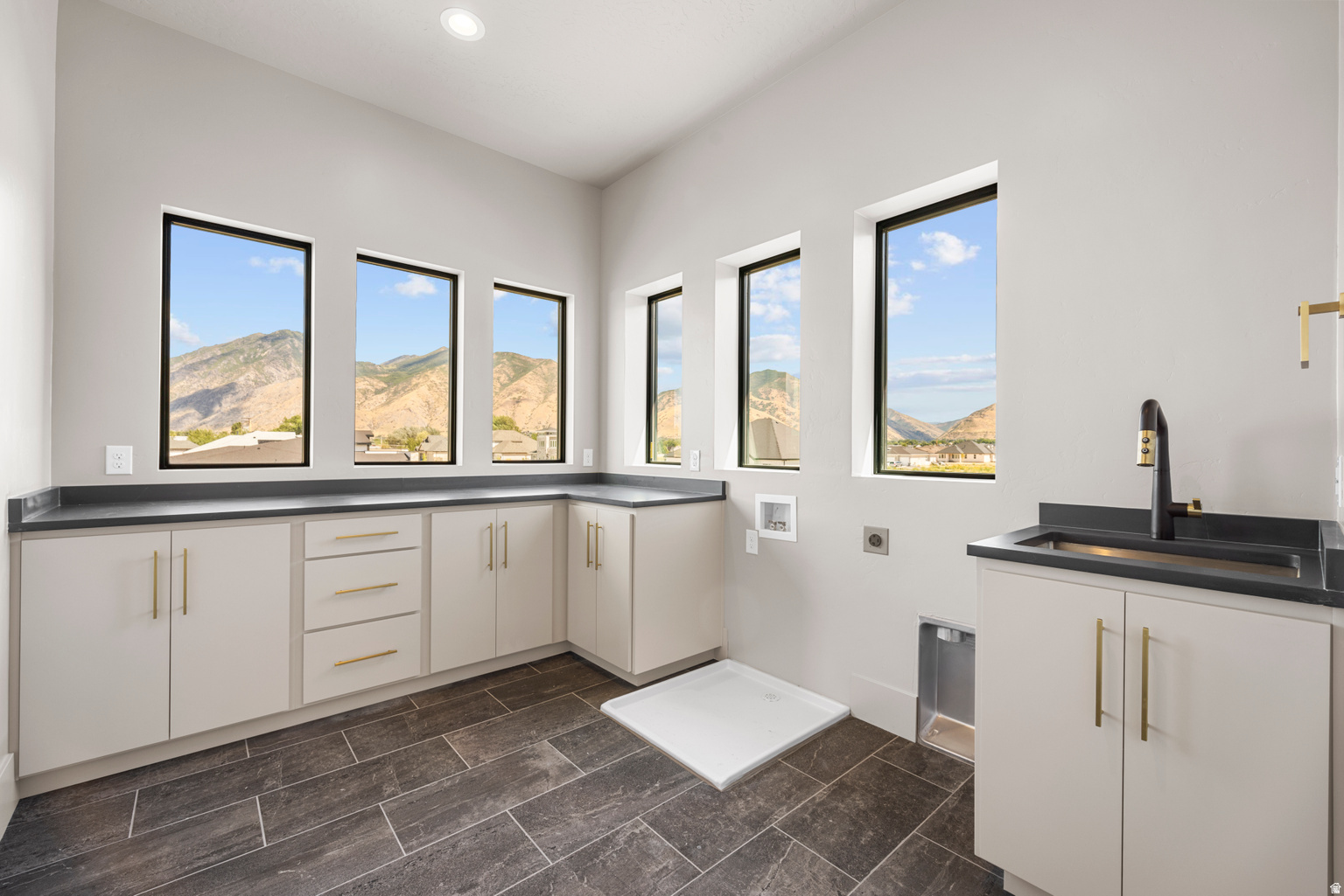 3215 E 2720 S #14OC
