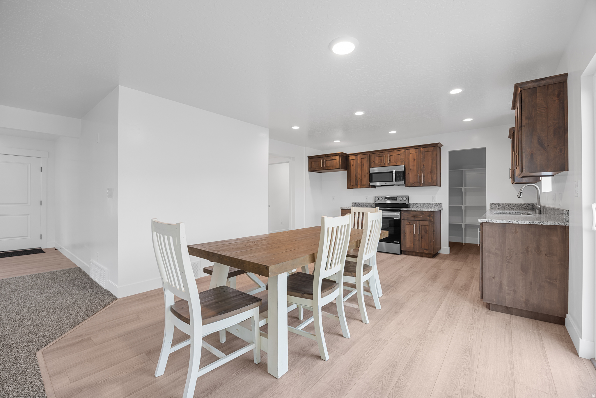 1772 S WINDSONG DR #355
