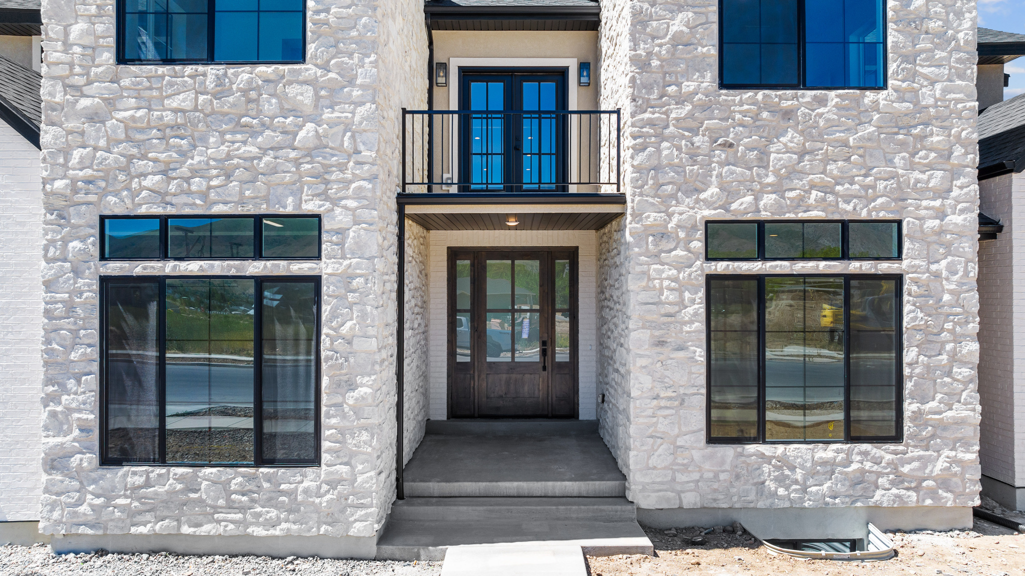 2748 S EAGLE DR #05