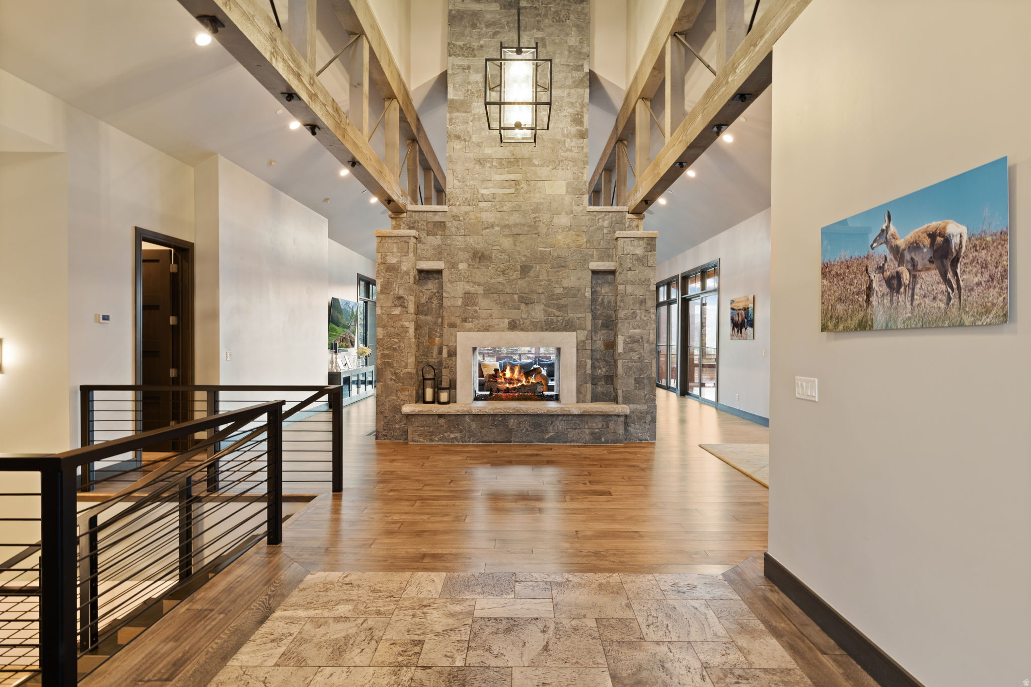 5925 MOUNTAIN DR