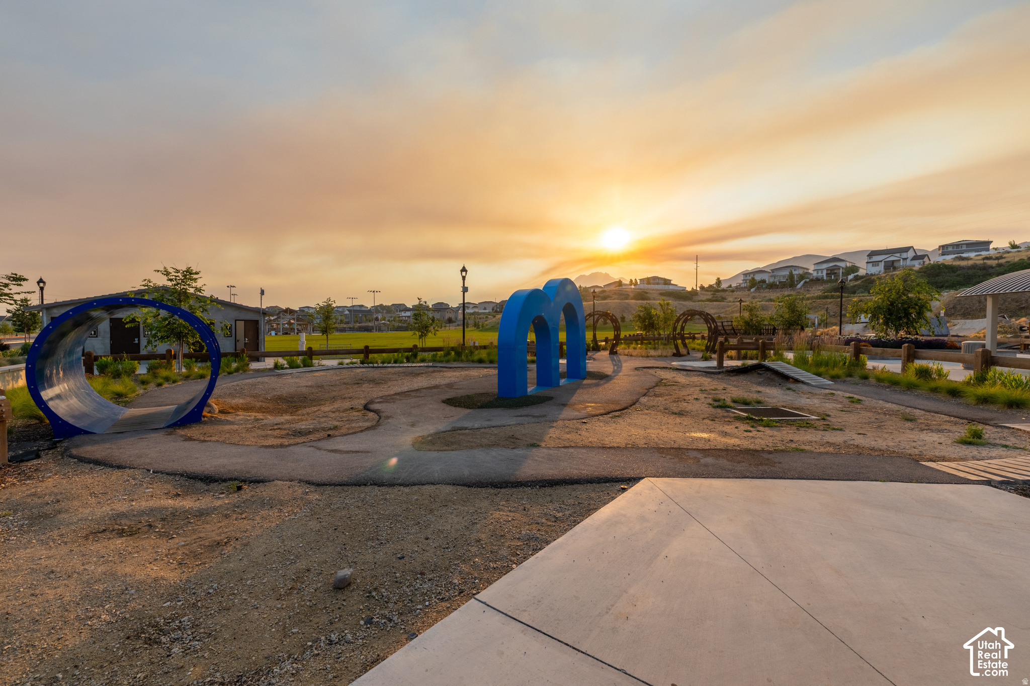 15073 S REINS WAY