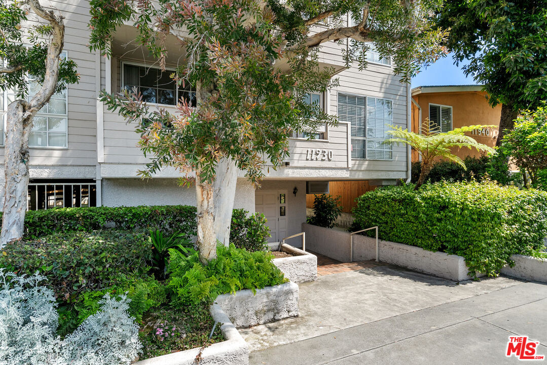 11930 Avon Way Unit: 207