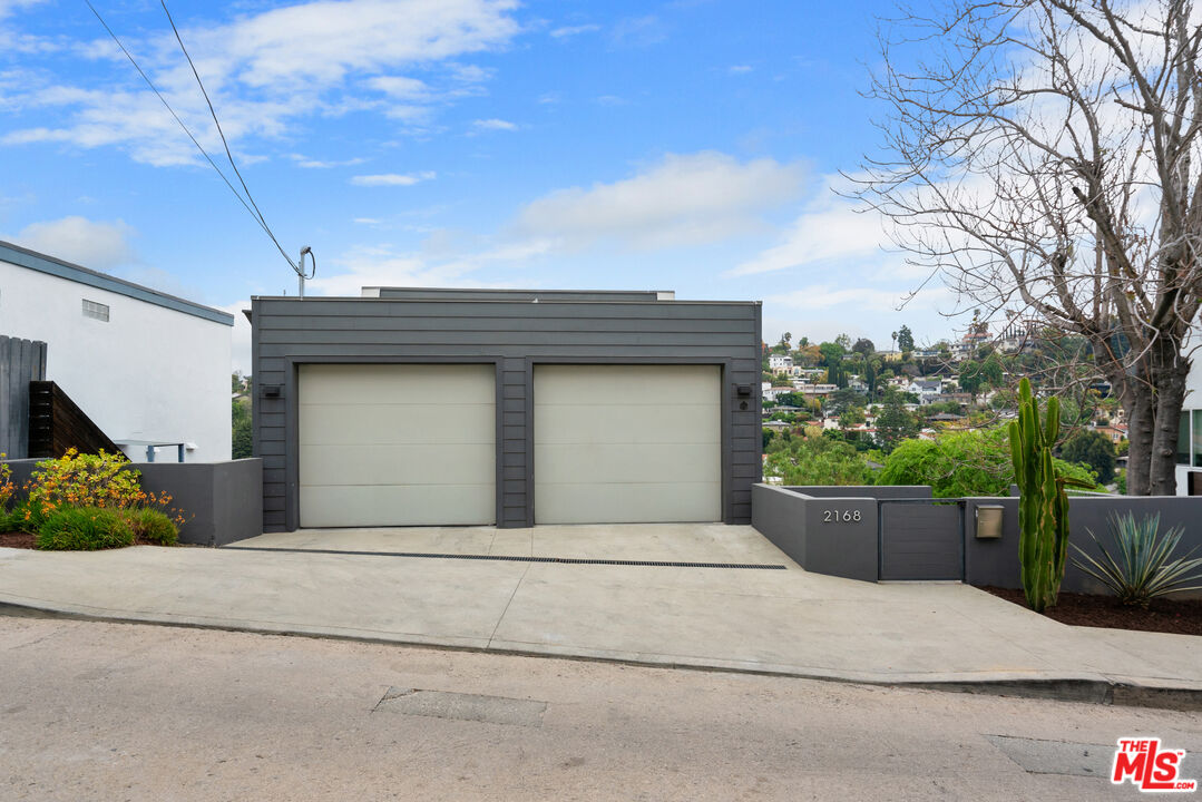 2168 Lyric Ave