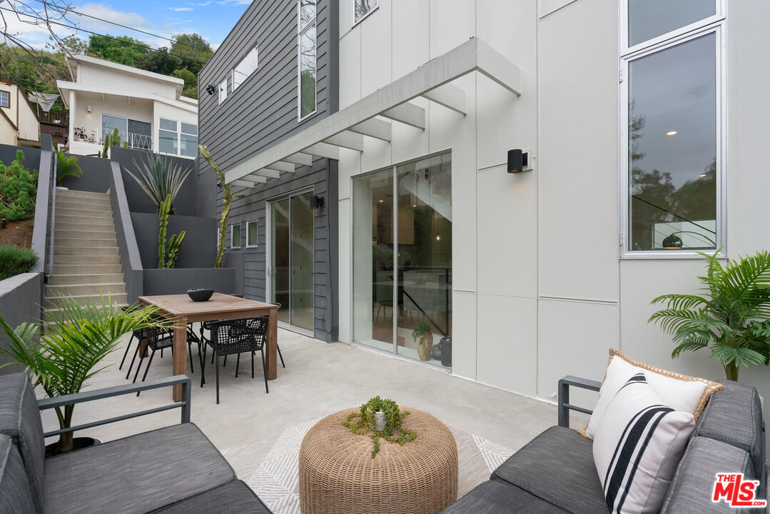 2168 Lyric Ave