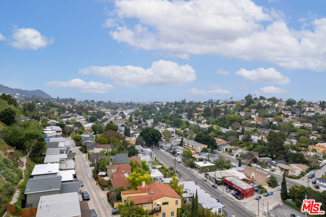 2168 Lyric Ave