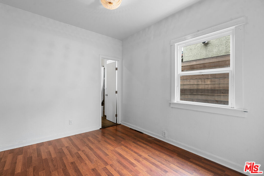 4268 Jackson Ave Unit: Casita