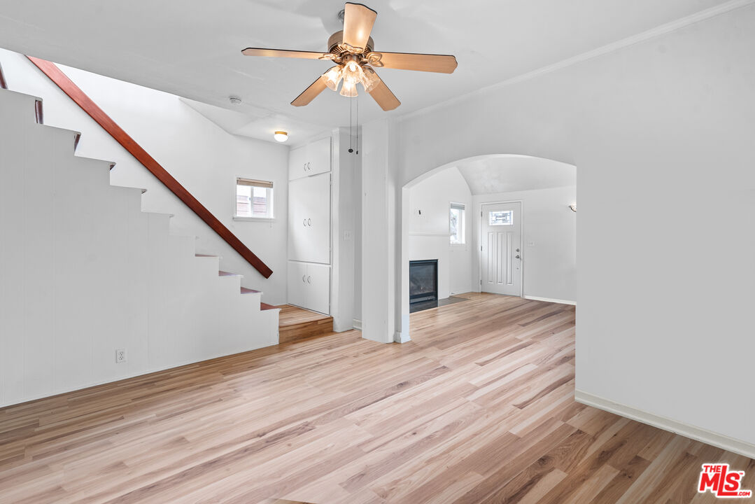 4268 Jackson Ave Unit: Casita