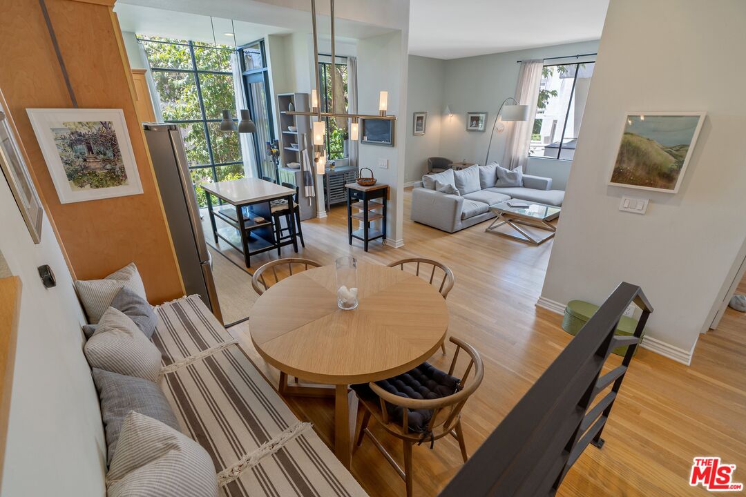 1670 Malcolm Ave Unit: 203