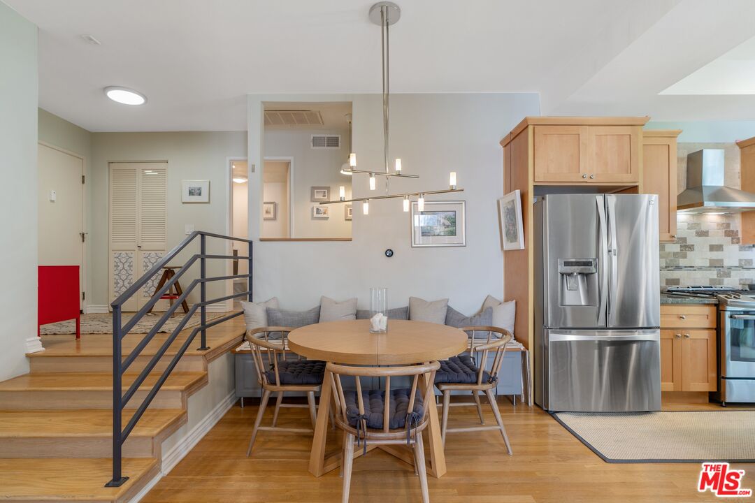 1670 Malcolm Ave Unit: 203