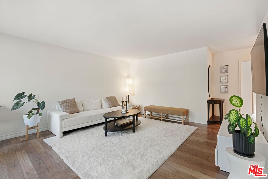 9061 Keith Ave Unit: 308