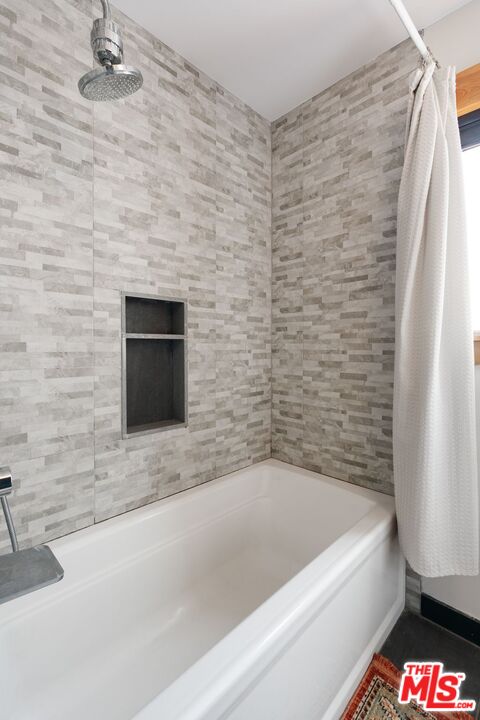 9061 Keith Ave Unit: 309