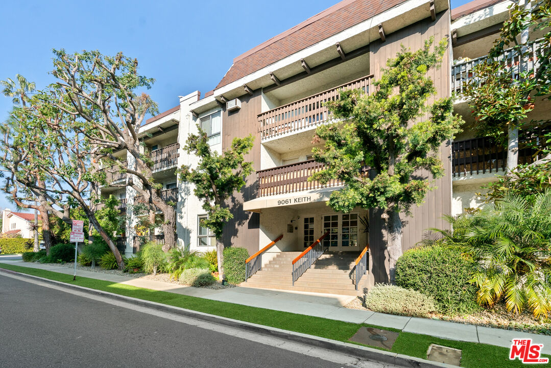 9061 Keith Ave Unit: 101