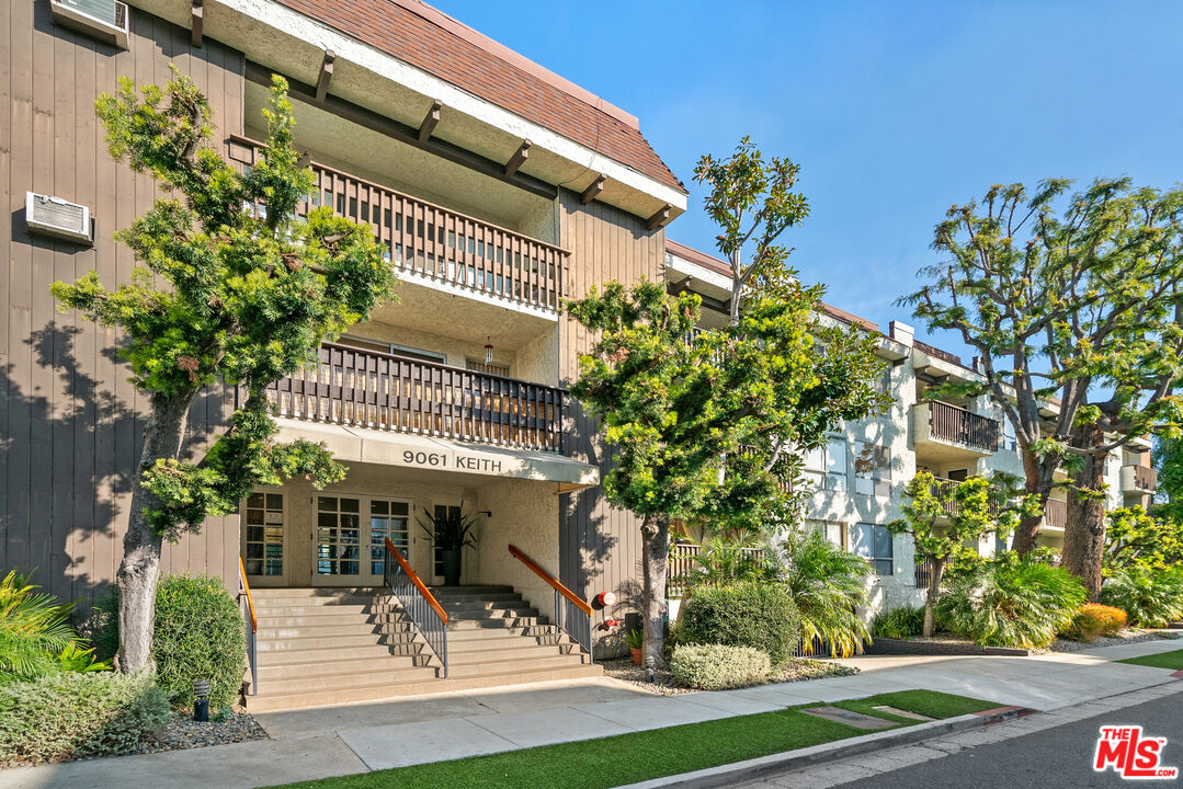 9061 Keith Ave Unit: 101