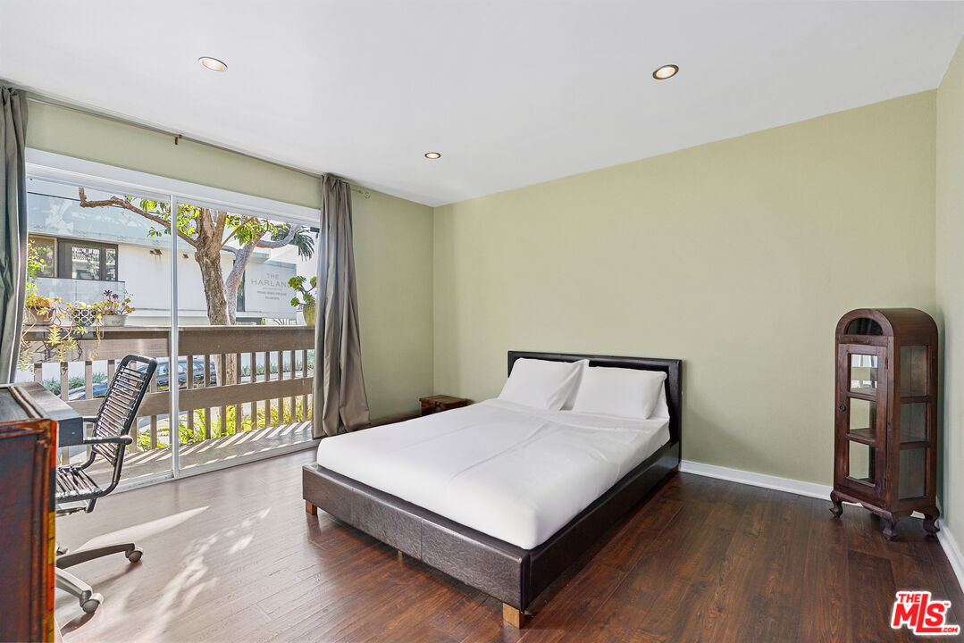 9061 Keith Ave Unit: 101
