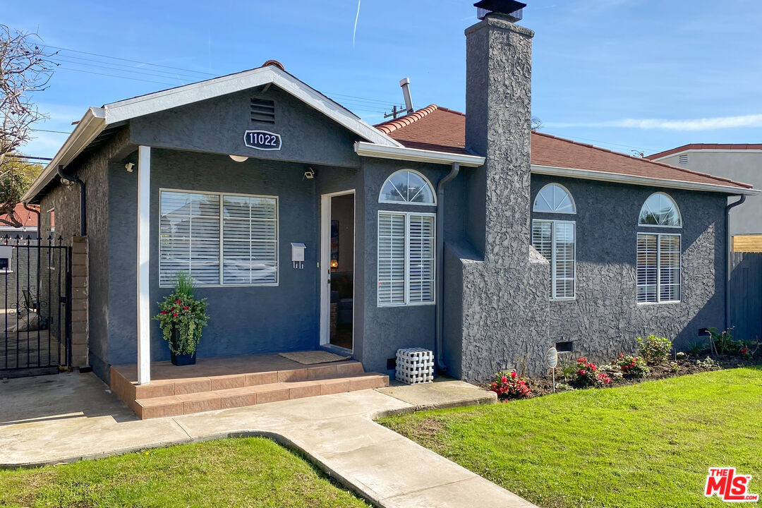 11022 Culver Blvd