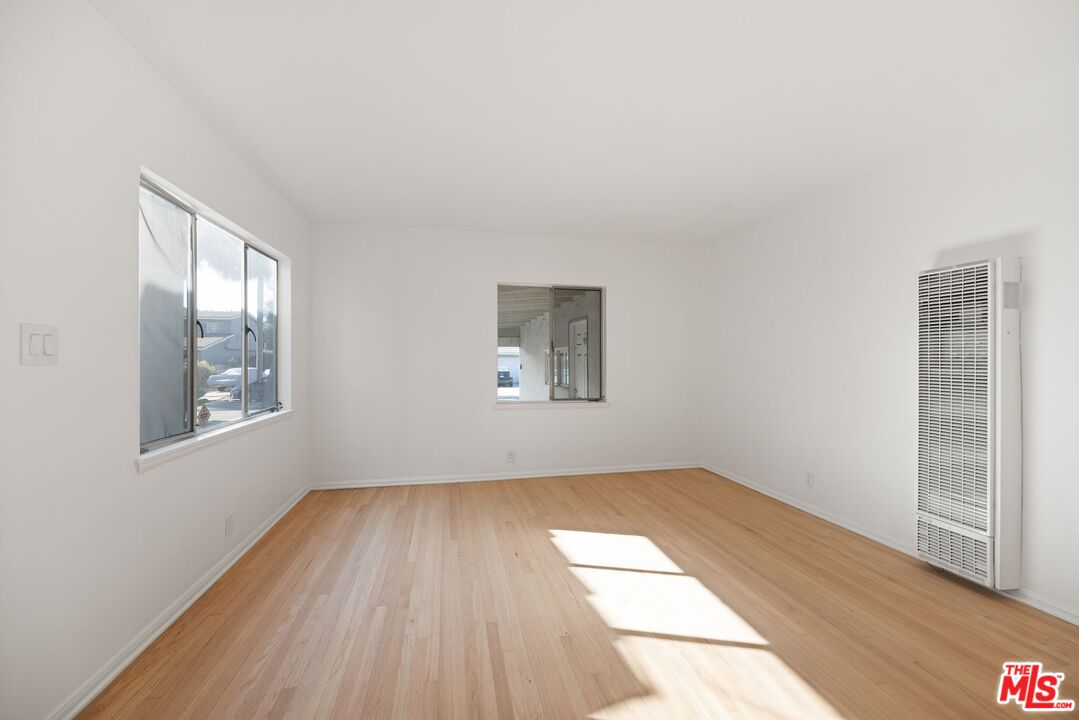 4268 Jackson Ave Unit: A