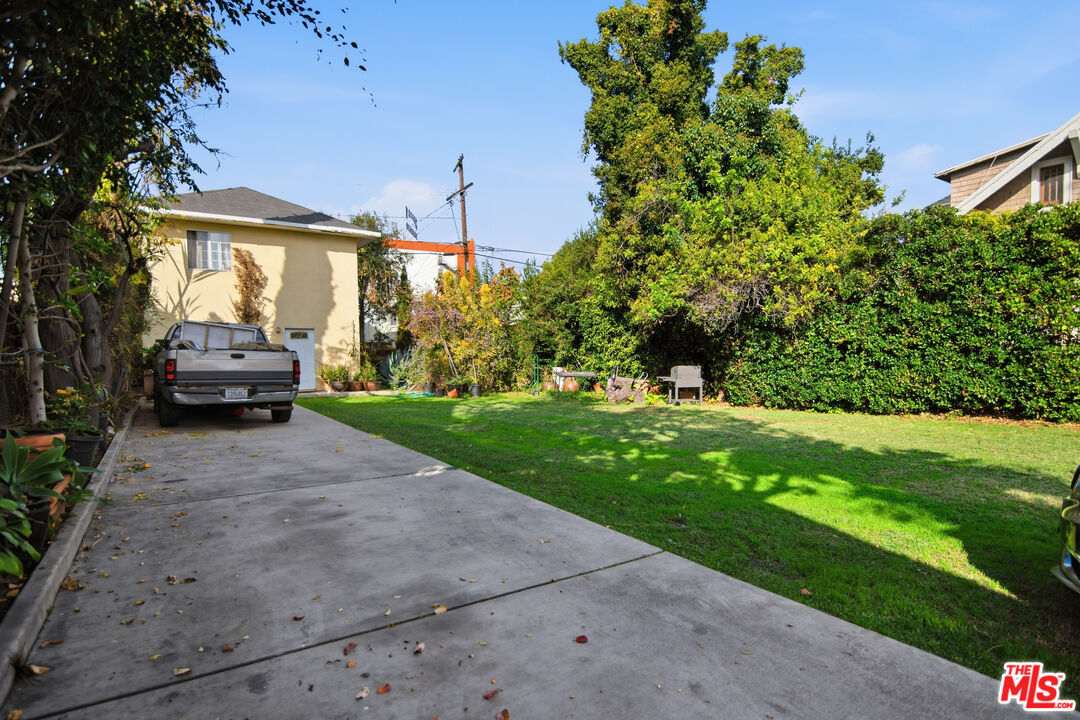 1331 12th Ave