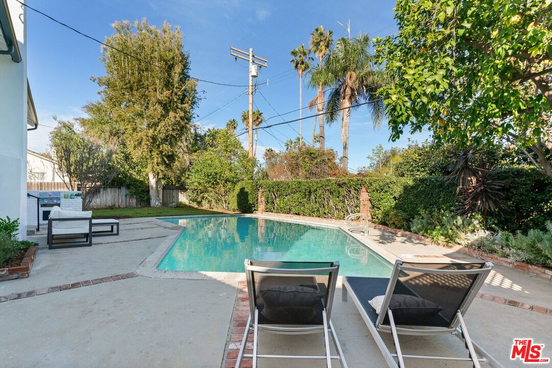 6464 Kessler Ave