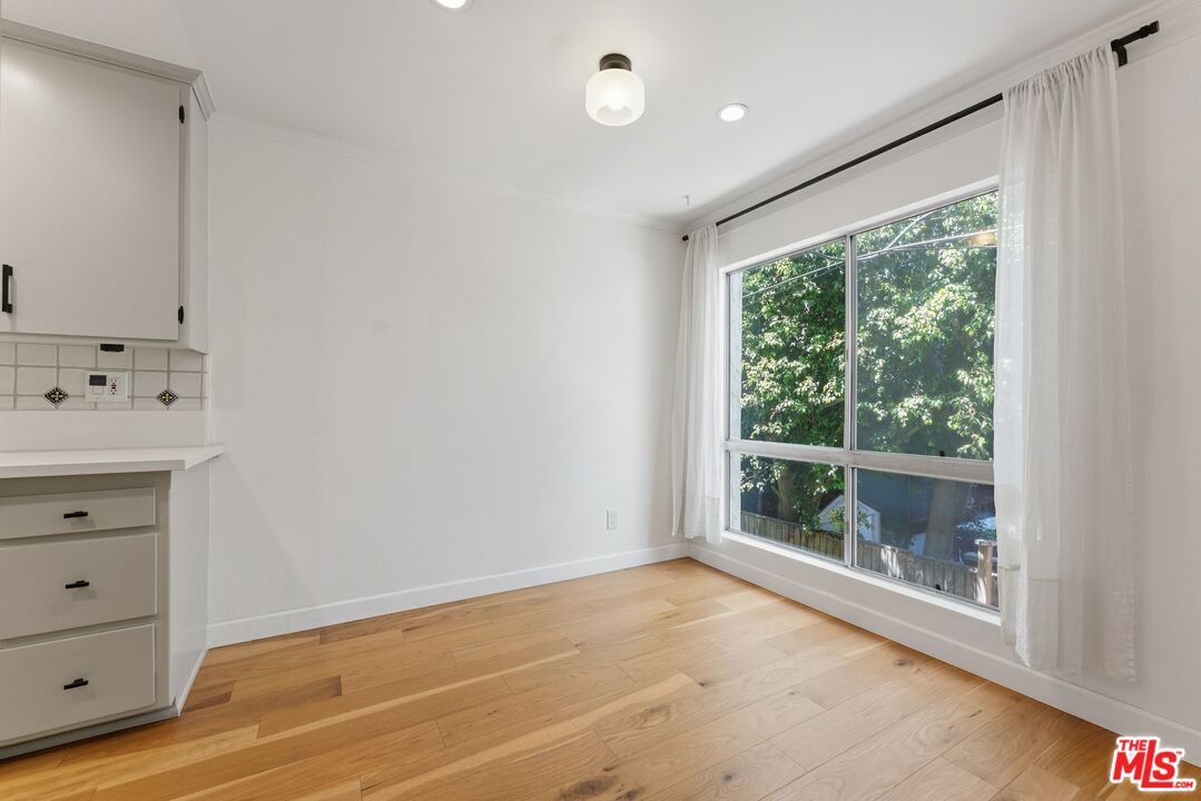9061 Keith Ave Unit: 208