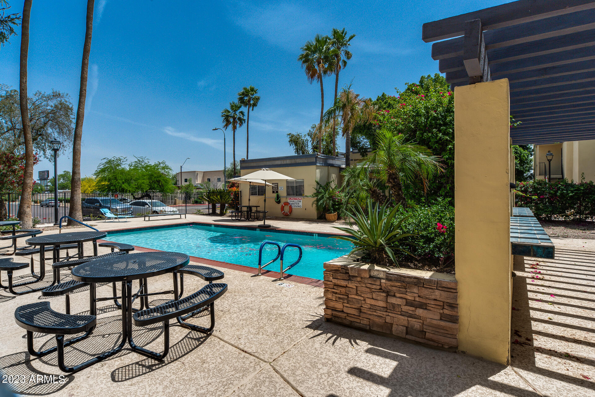 740 W ELM Street # 219