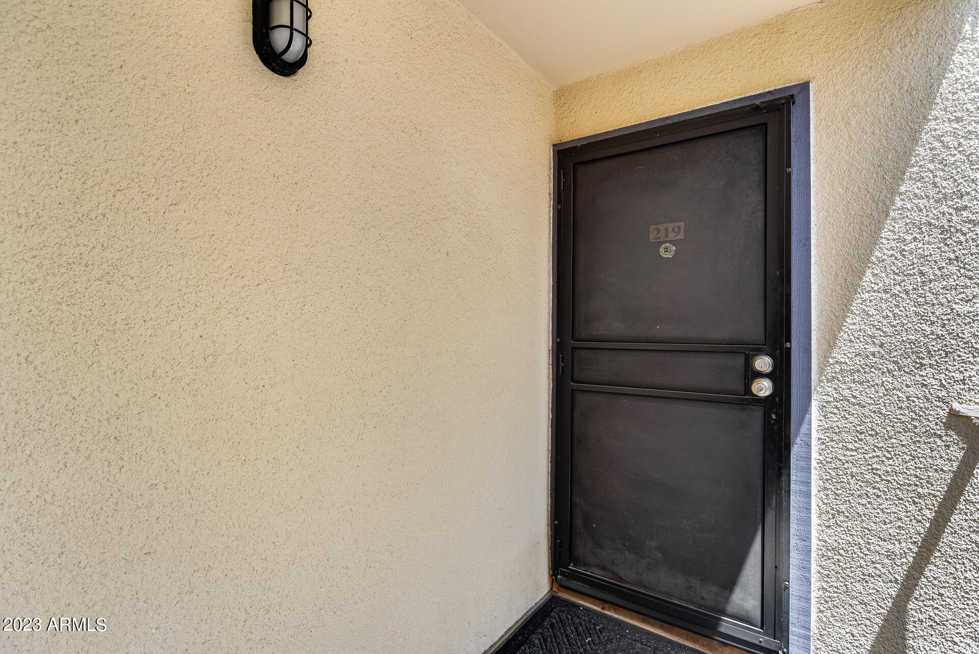 740 W ELM Street # 219