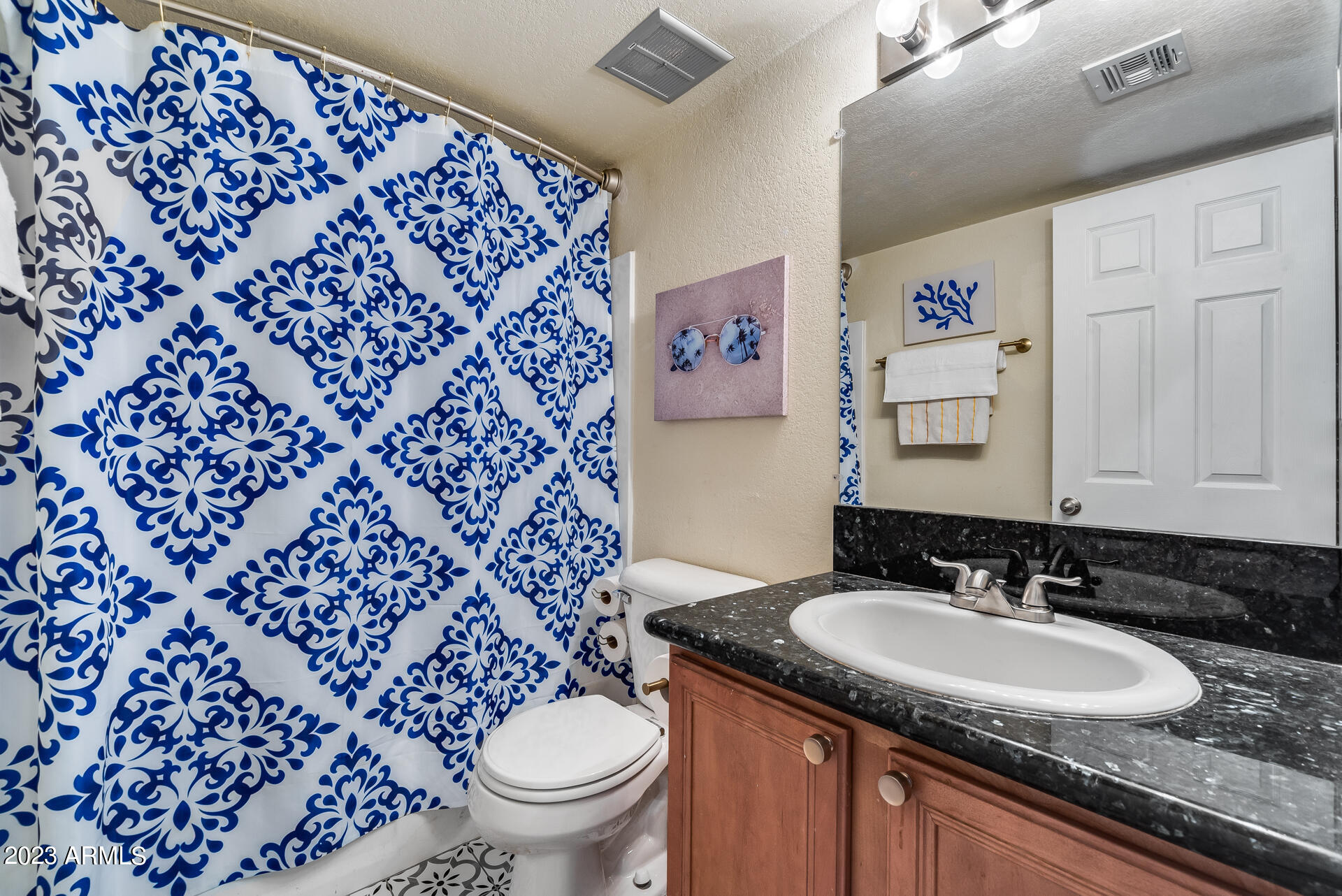 740 W ELM Street # 219