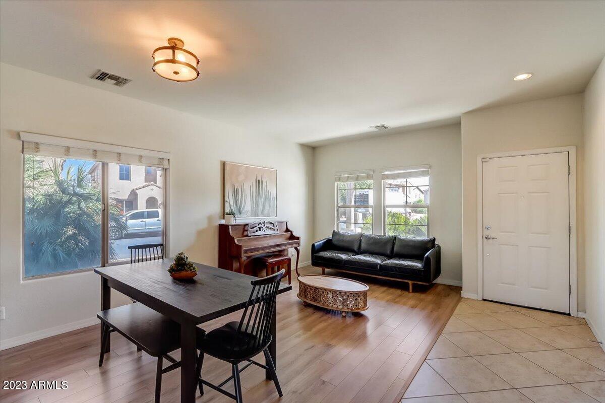 5142 S WHITMAN --