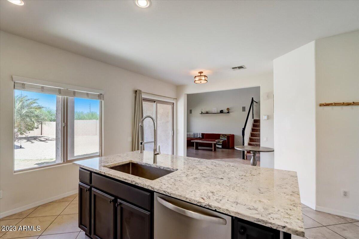 5142 S WHITMAN --