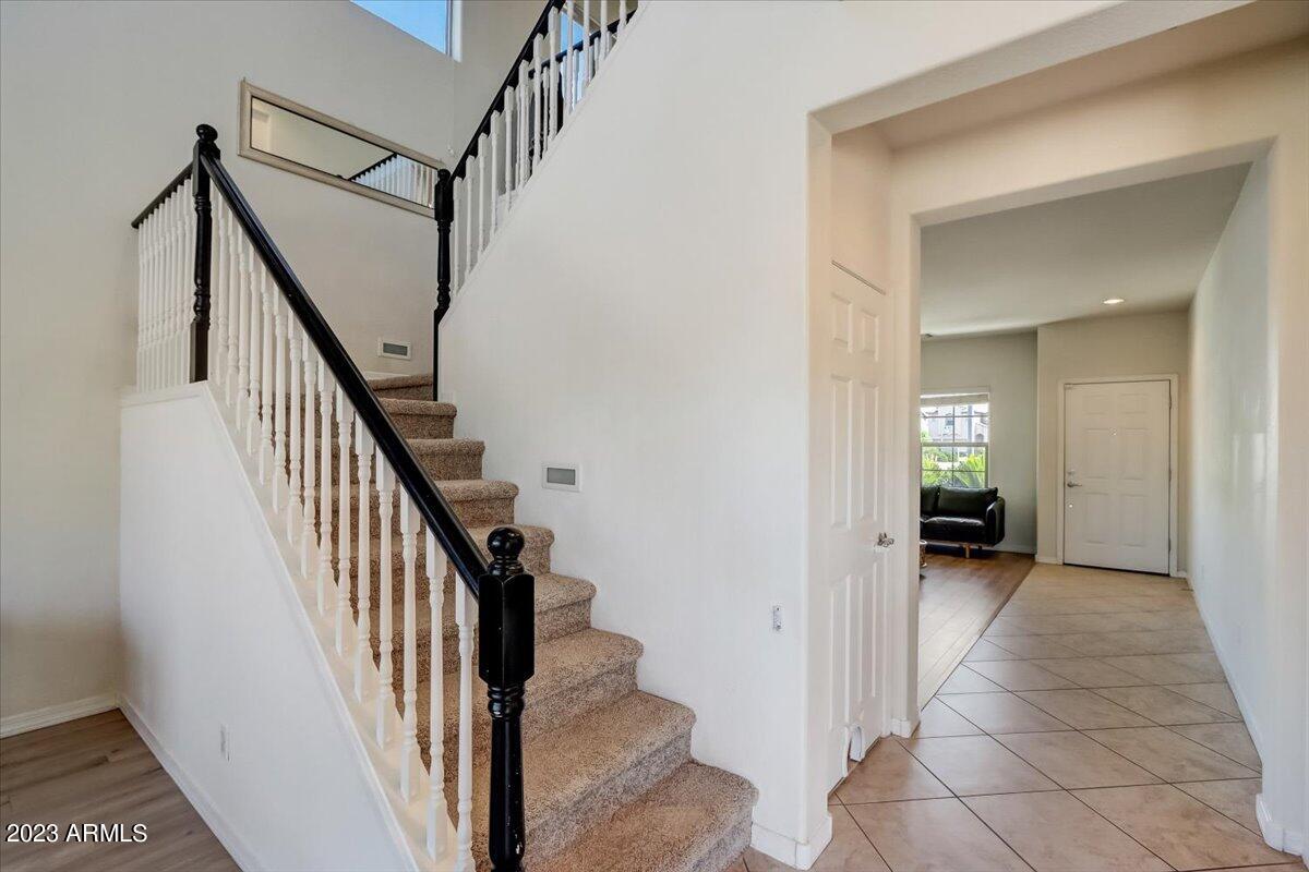 5142 S WHITMAN --