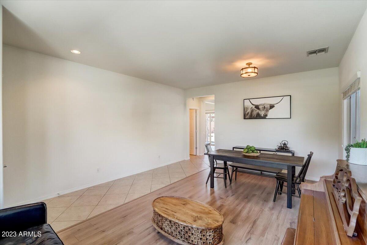 5142 S WHITMAN --