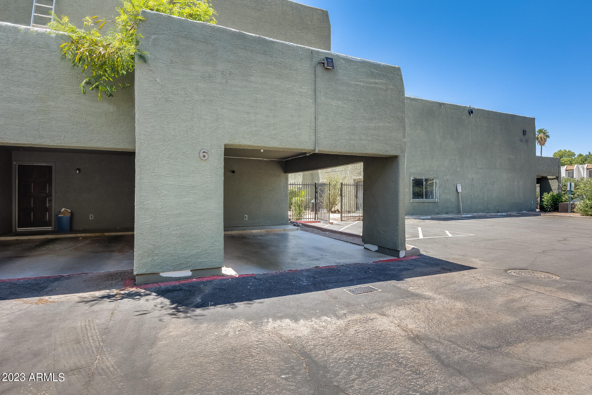 122 S HARDY Drive # 60