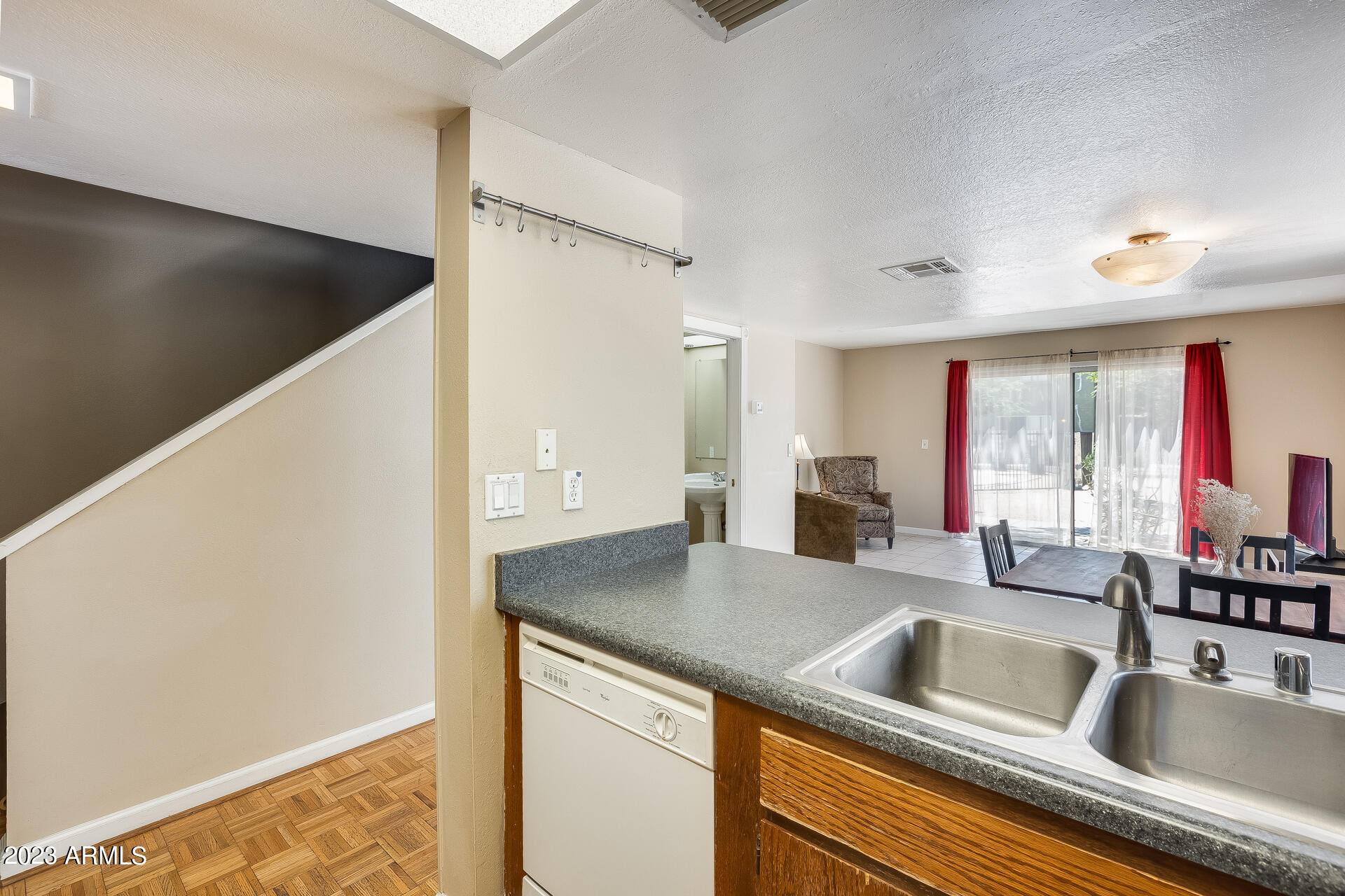 122 S HARDY Drive # 60