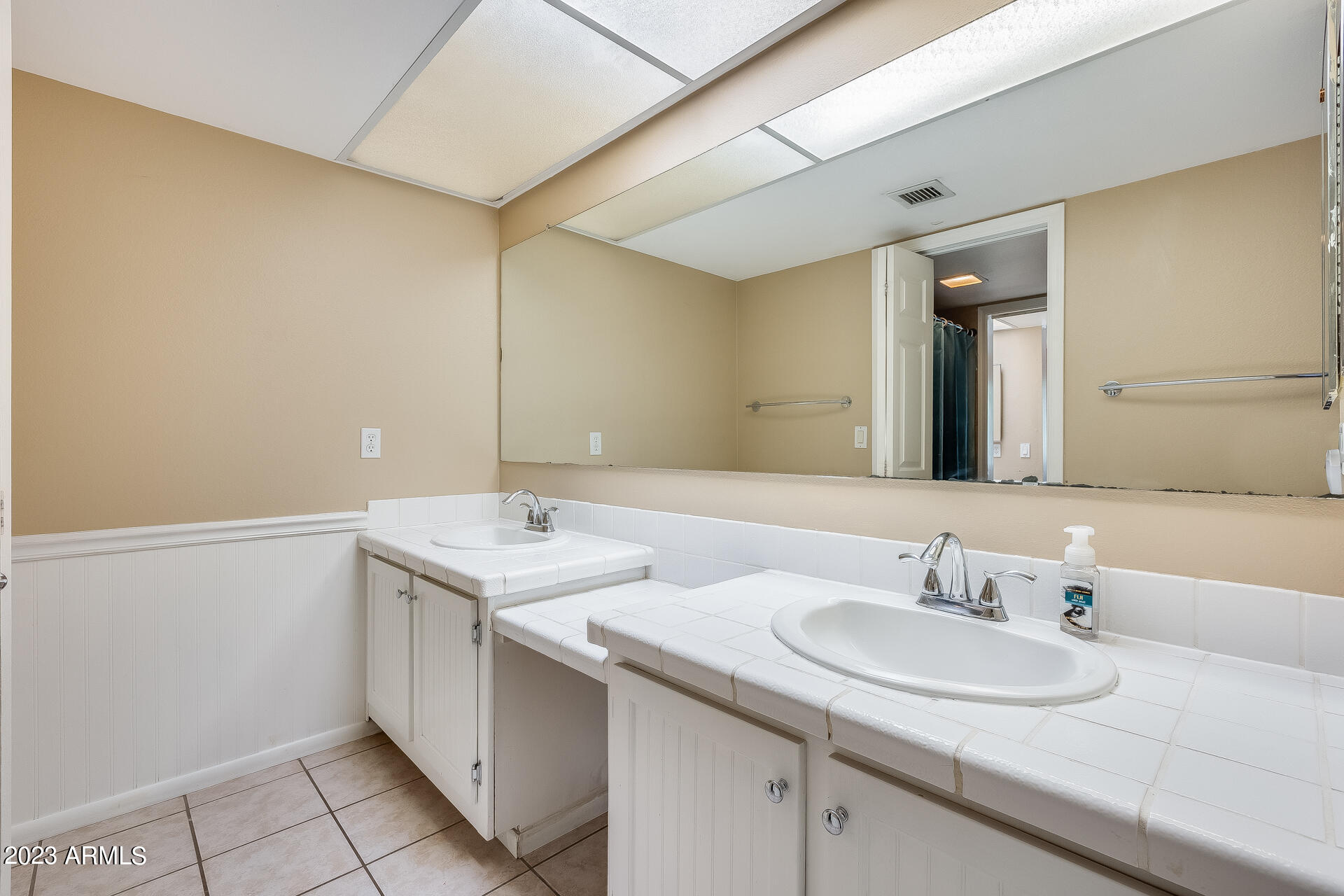 122 S HARDY Drive # 60