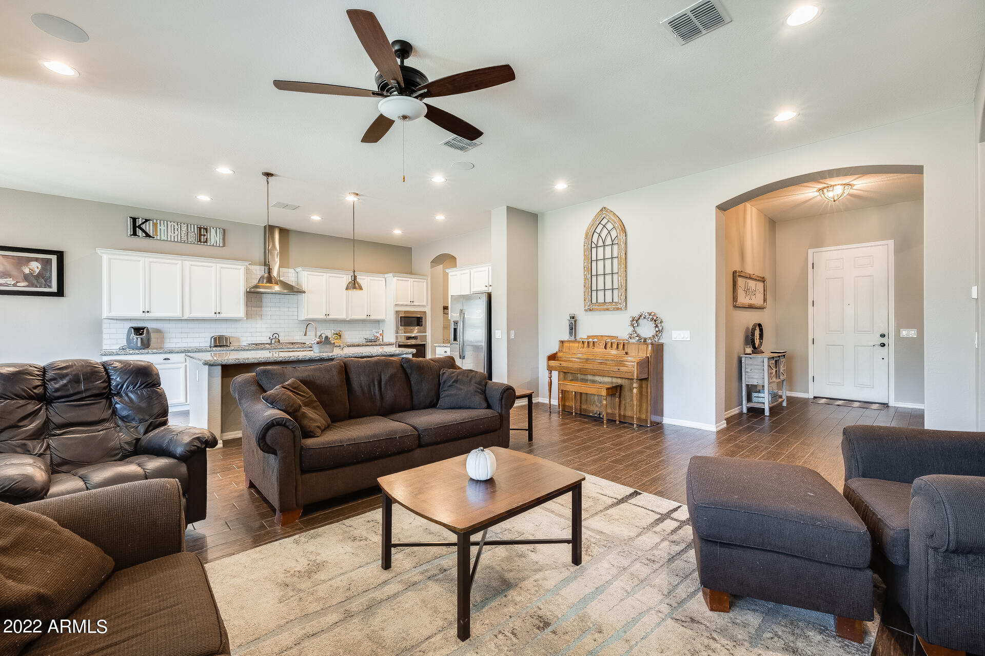 20288 E HUMMINGBIRD Drive