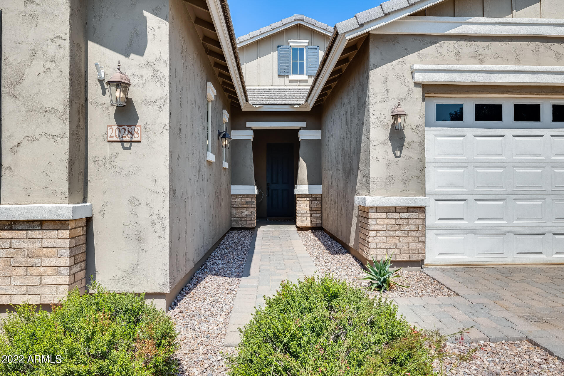 20288 E HUMMINGBIRD Drive