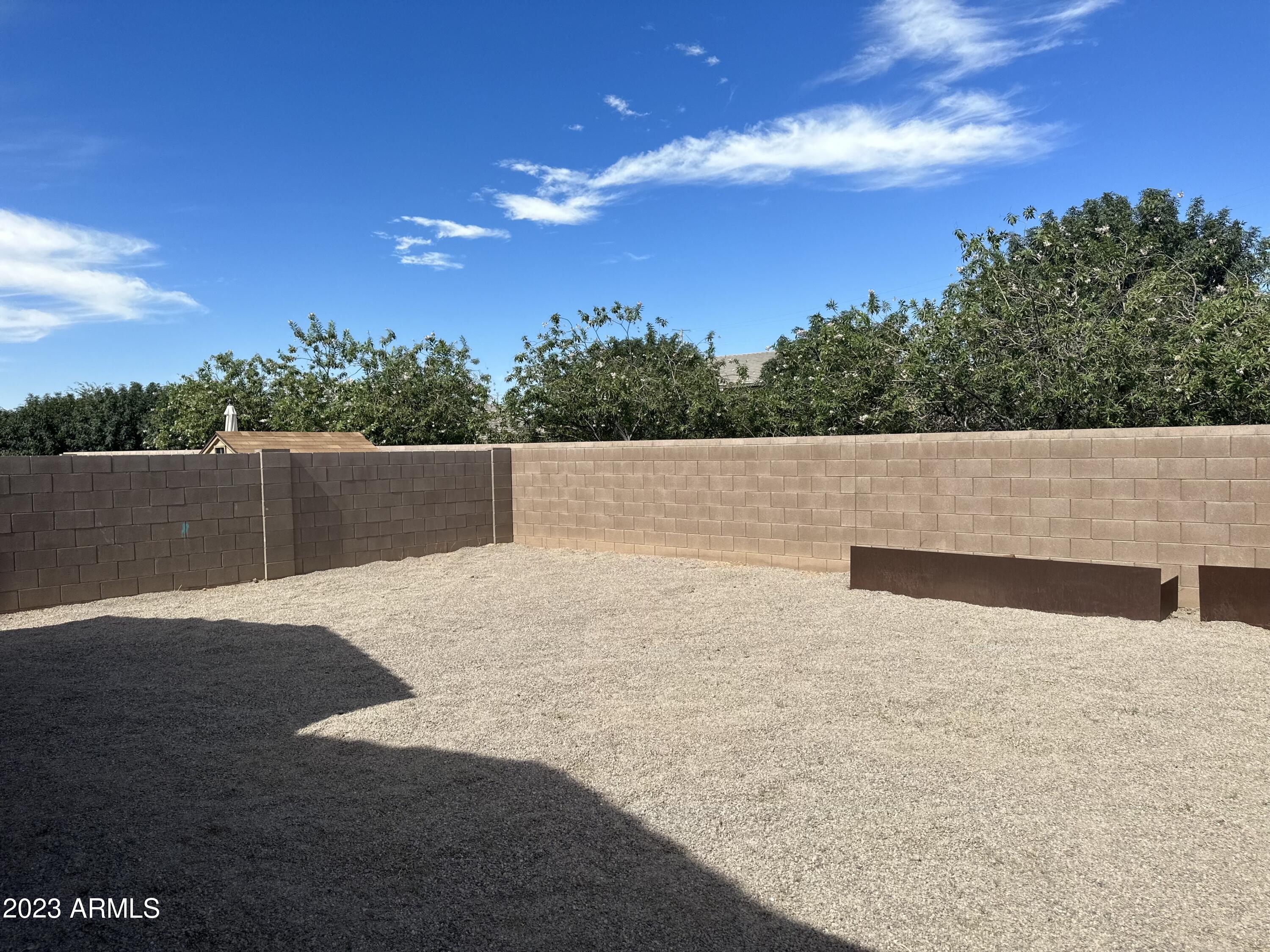 20288 E HUMMINGBIRD Drive