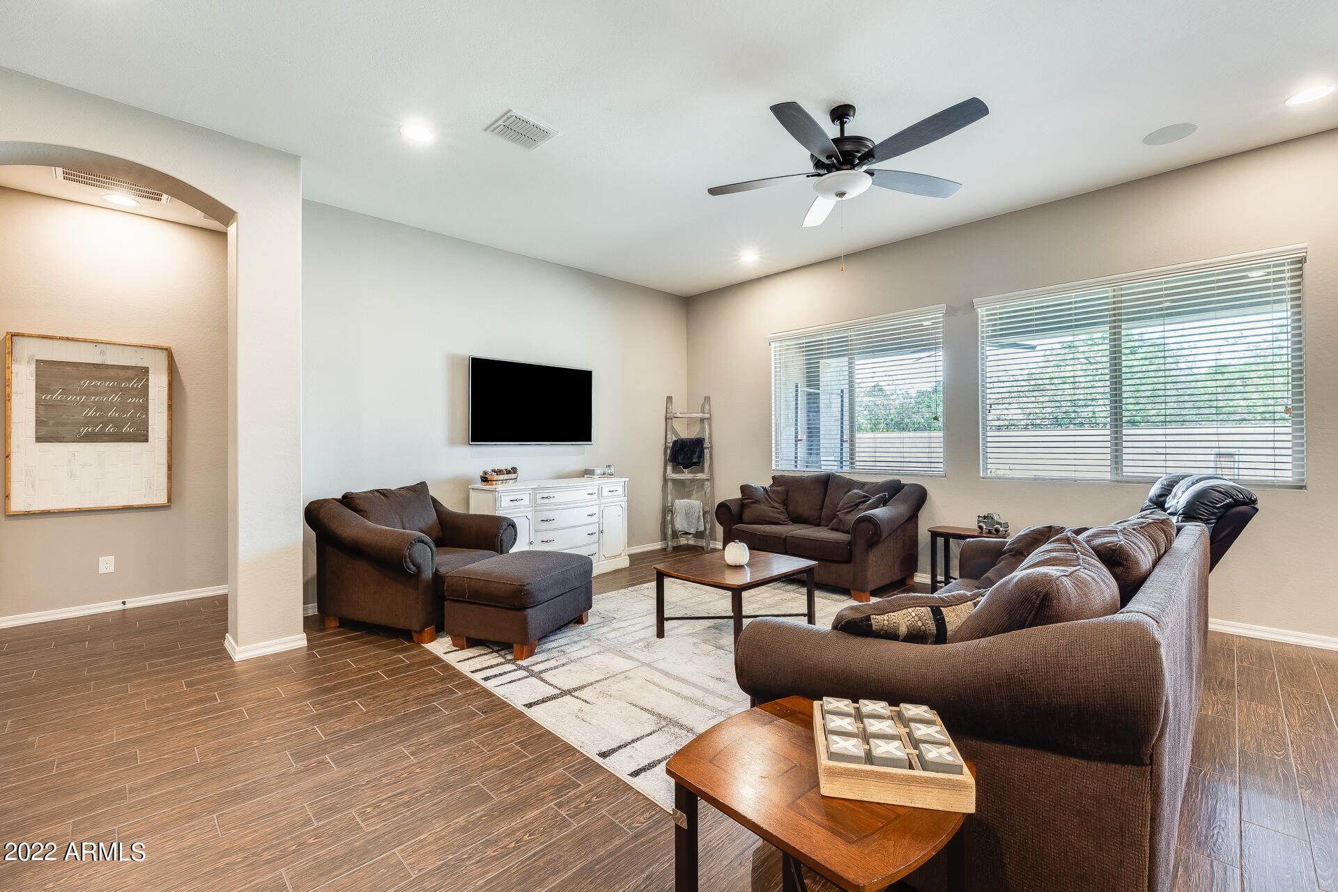 20288 E HUMMINGBIRD Drive