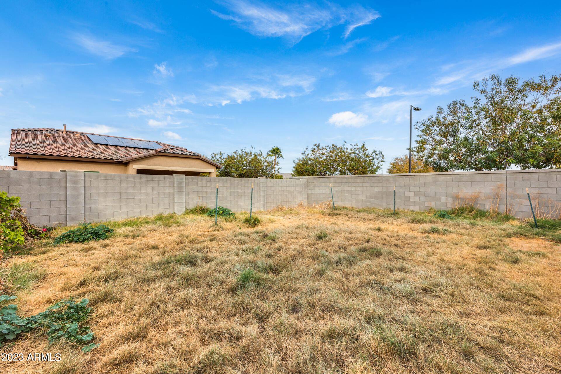 1306 W SMOKE TREE Avenue