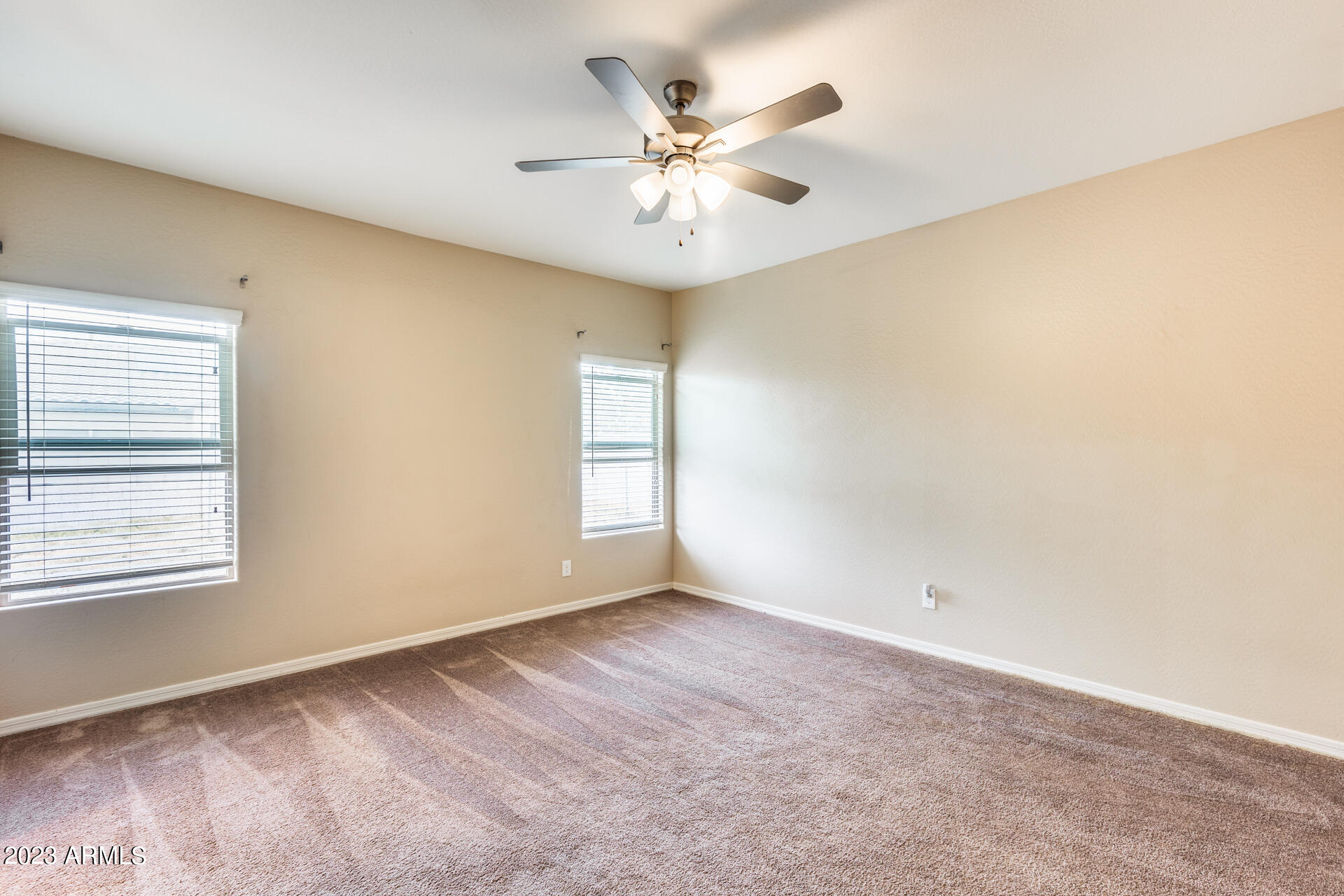1306 W SMOKE TREE Avenue