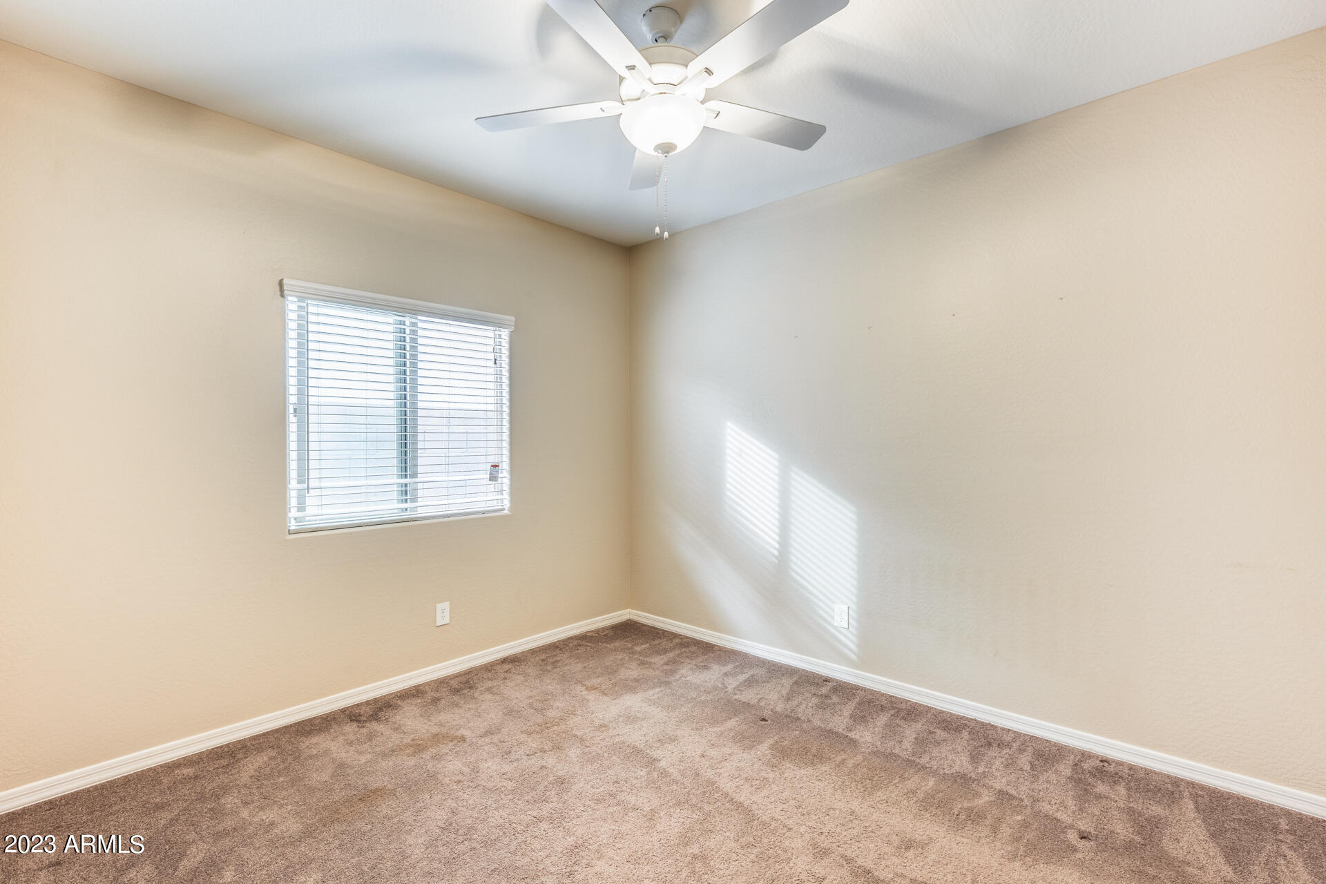 1306 W SMOKE TREE Avenue