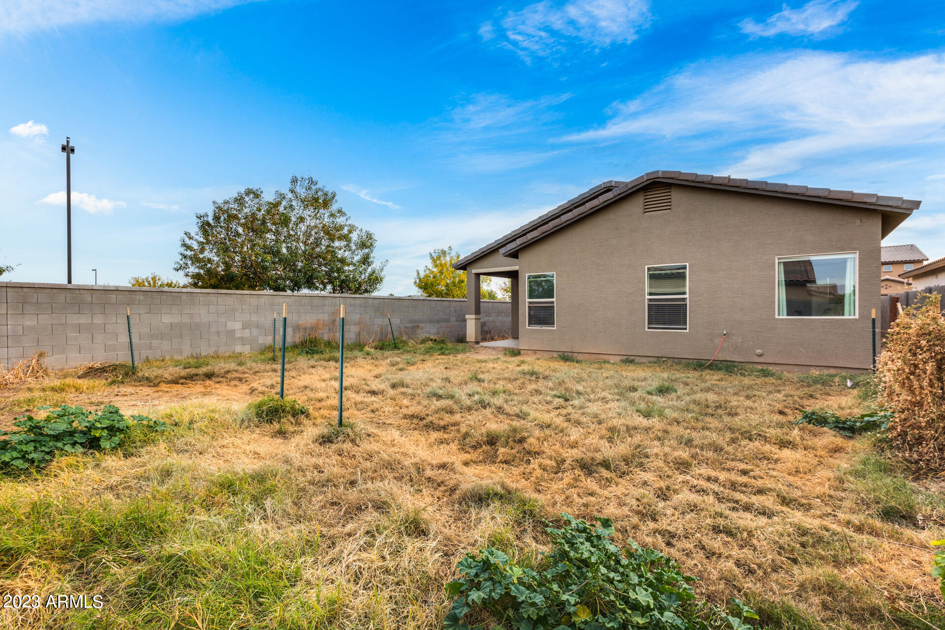 1306 W SMOKE TREE Avenue