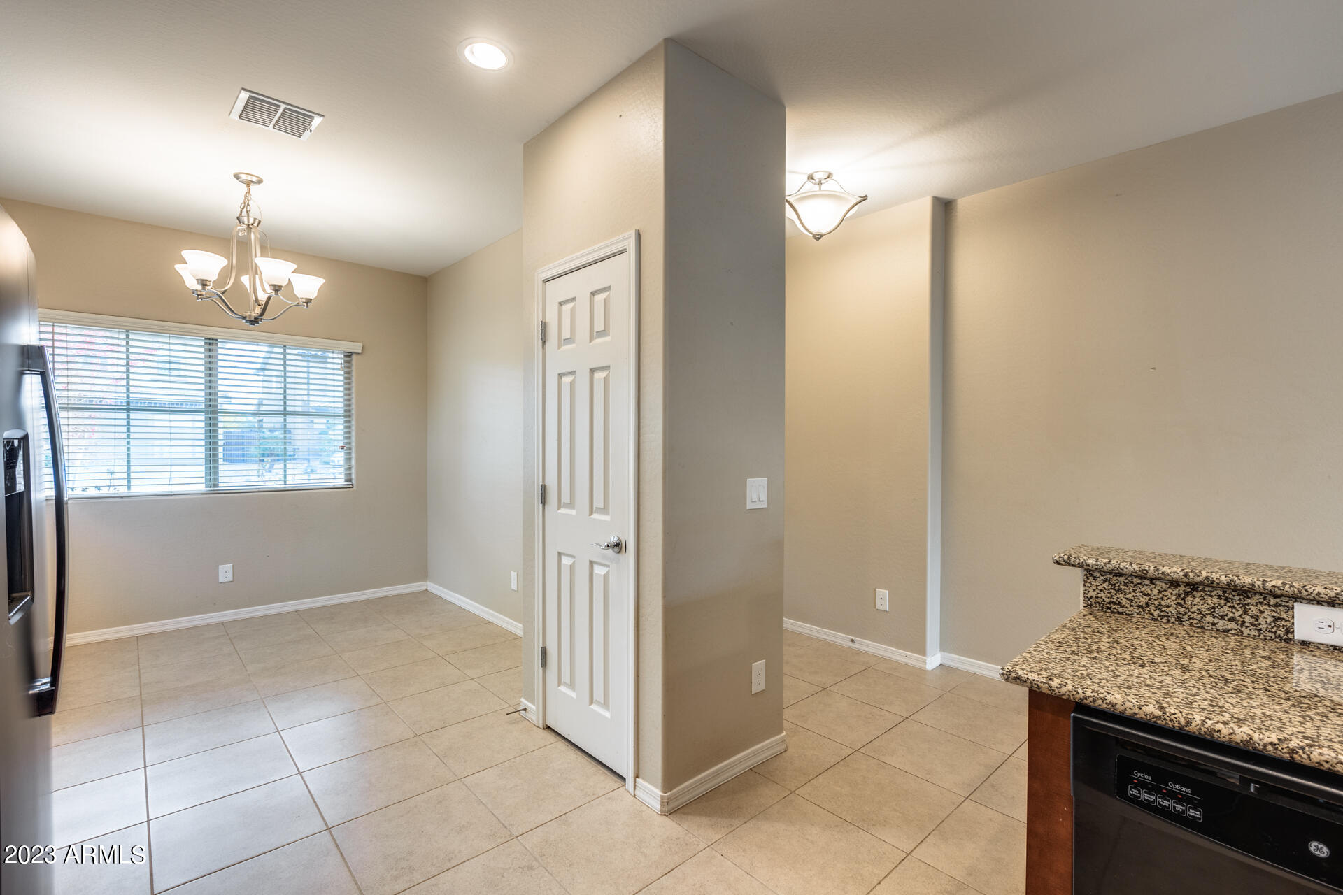 1306 W SMOKE TREE Avenue