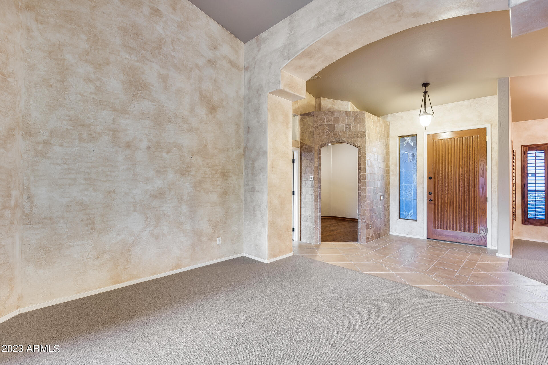 2514 N VIA SERENA Circle