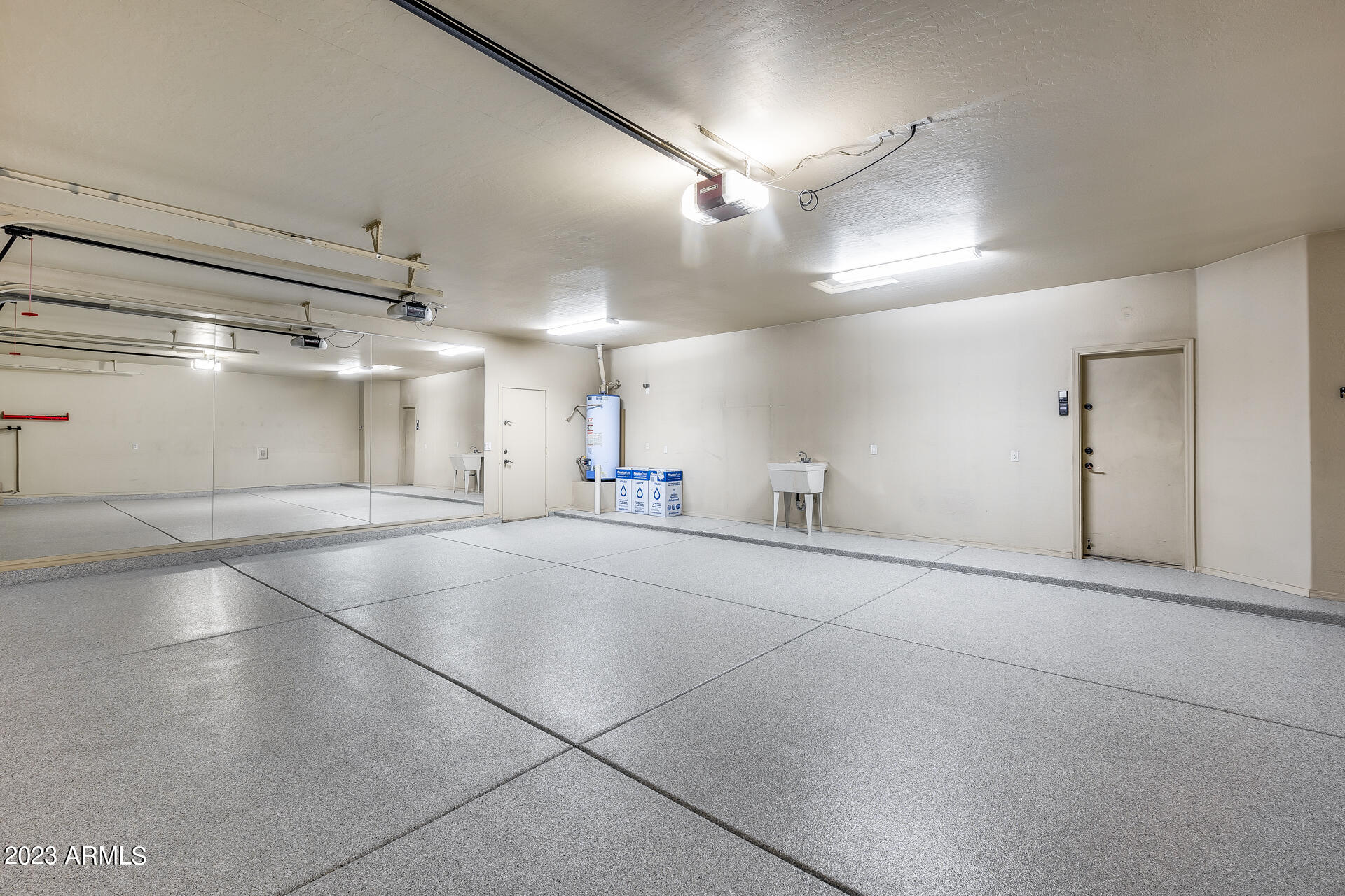 2514 N VIA SERENA Circle