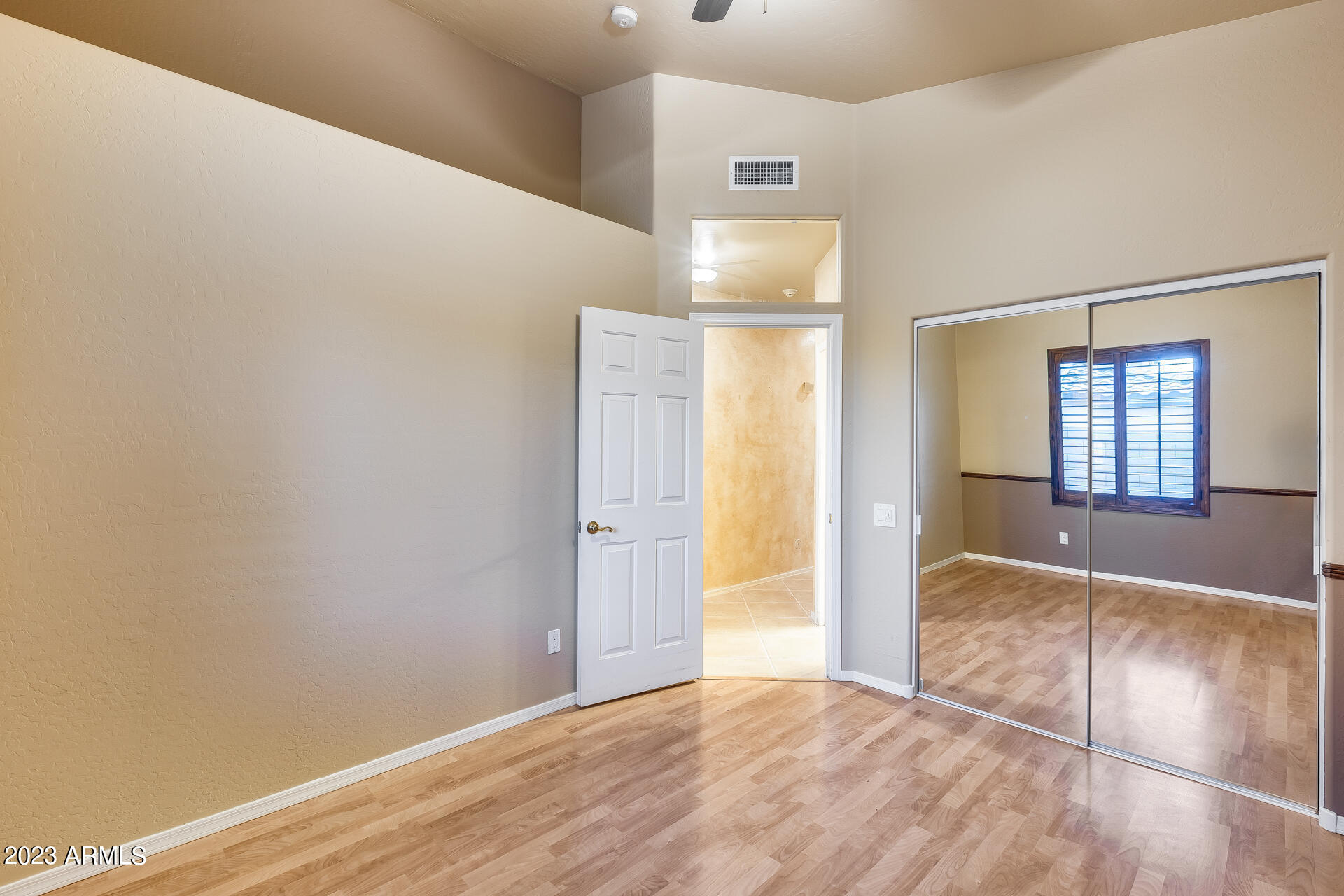 2514 N VIA SERENA Circle