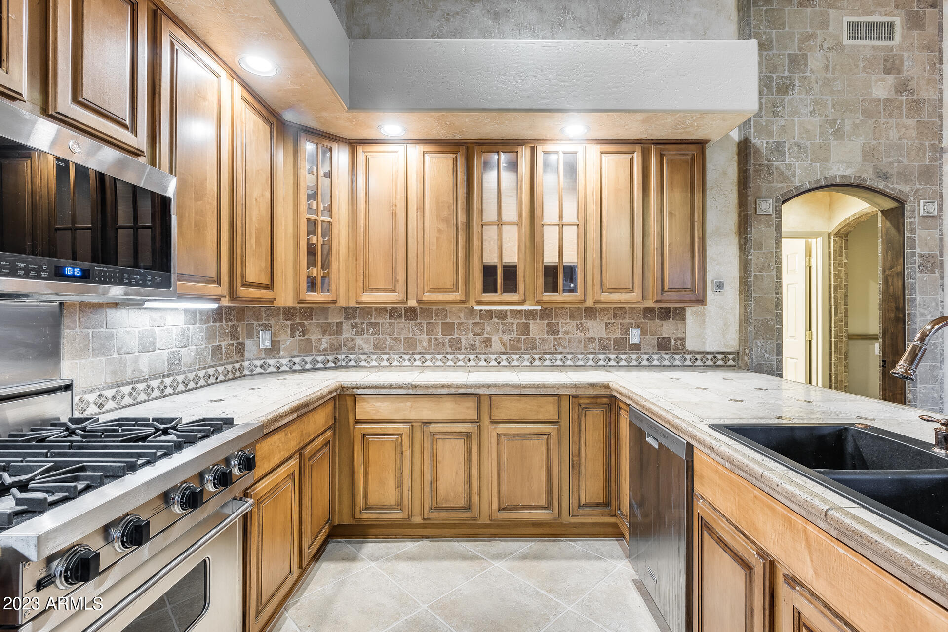 2514 N VIA SERENA Circle