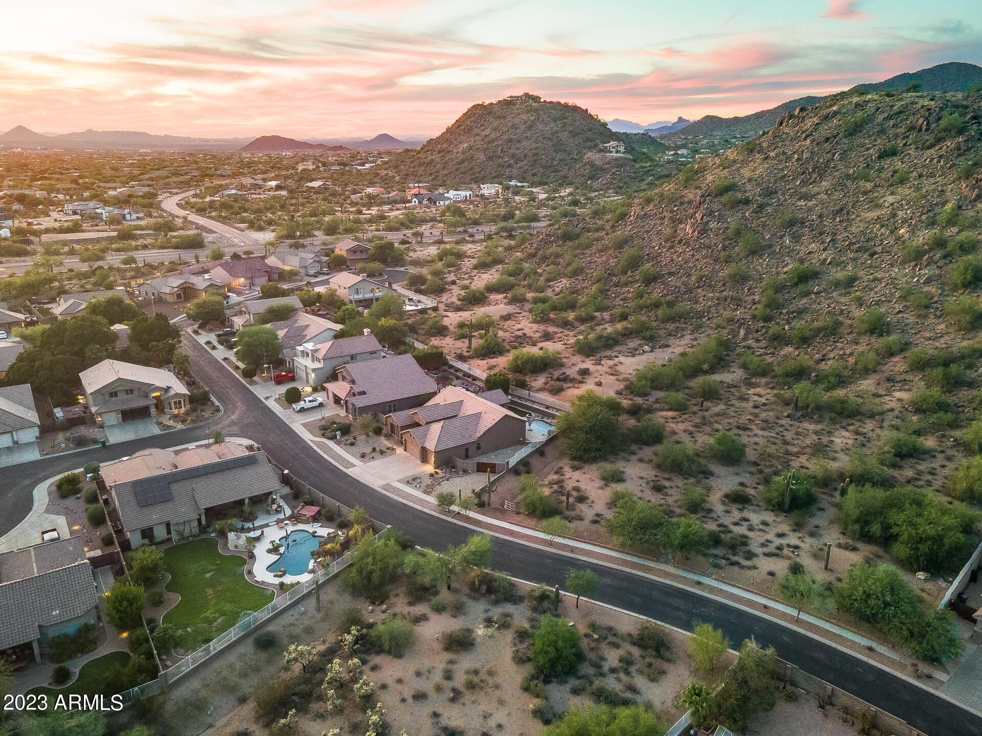 2514 N VIA SERENA Circle